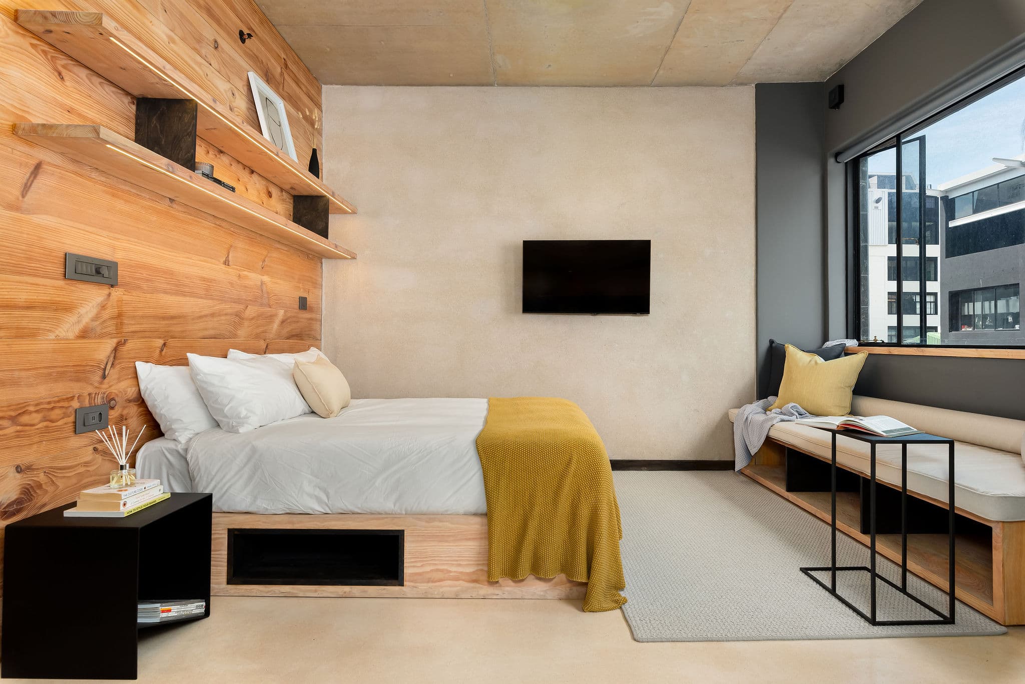 Executive Studio