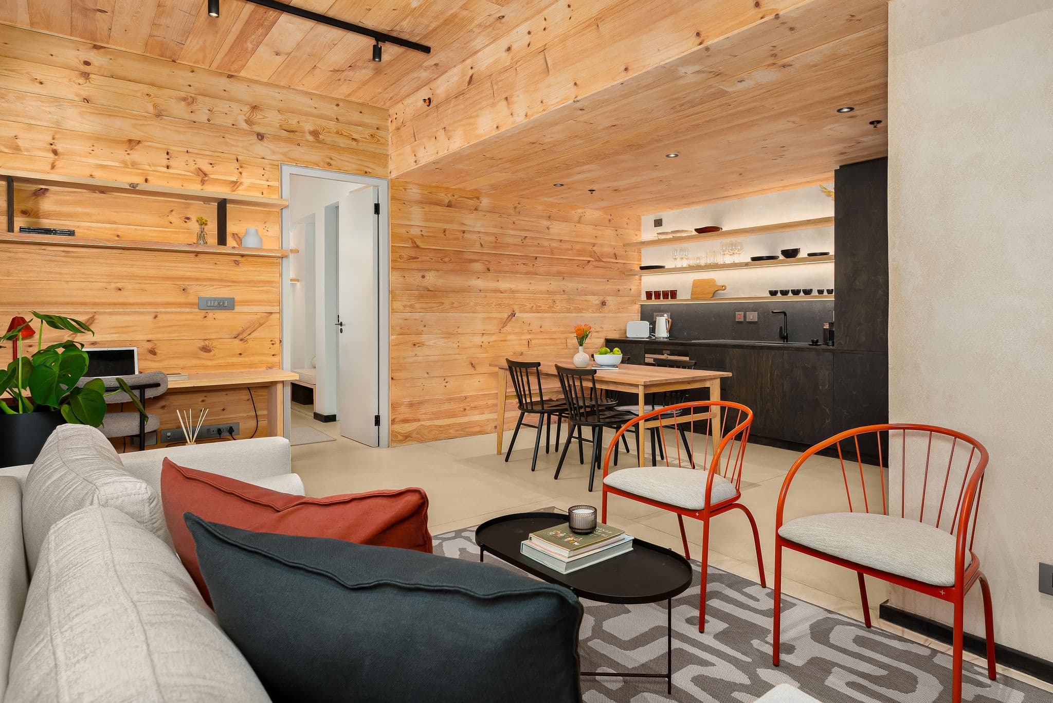 Deluxe 1 Bedroom Apartment